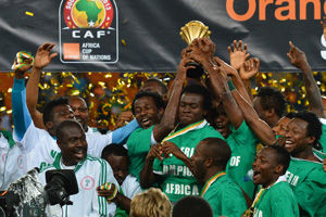 张佳玮：康宁汉姆是本季迄今东部MVP 约基奇伤缺后MVP他最接近SGA