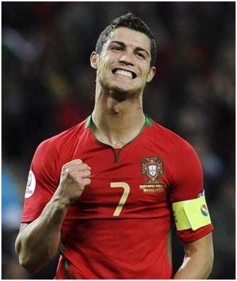 乌度卡：我们按范弗里特本赛季不复出来备战 但确实存在回归可能