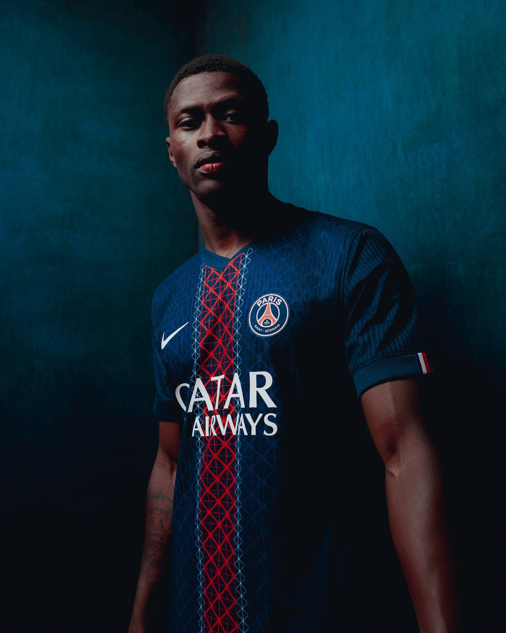 里程碑，利桑德罗-马丁内斯完成曼联生涯第100次出场