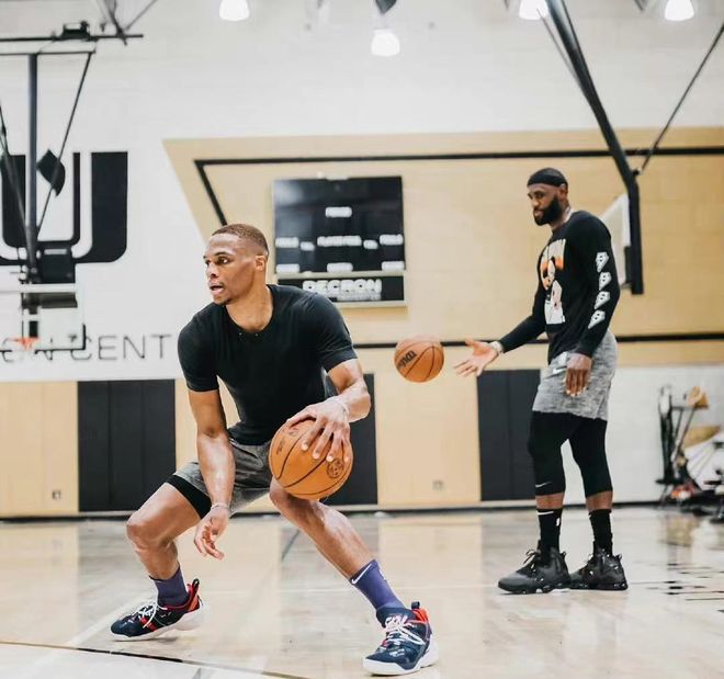 勇士vs开拓者前瞻：阿夫迪亚缺阵，勇士力争避免被横扫