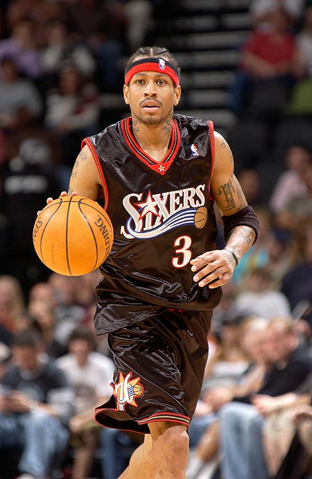 2024-2025赛季CBA季前赛（丹东站）比赛在辽宁丹东举行