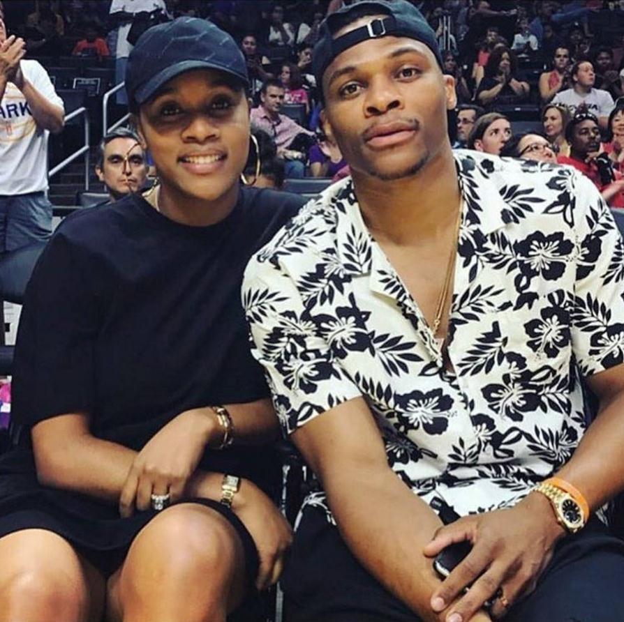 亚冠 1／8决赛塔什干棉农利雅得新月03-05 00：00