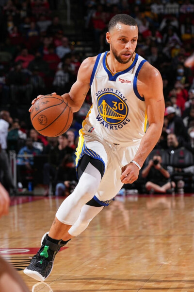 （粤港澳全运会）网球男子单打：奥运亚军张之臻战胜对手晋级