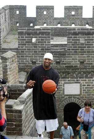 卫报：如果索尔斯克亚上任，卡里克可能当担任助教