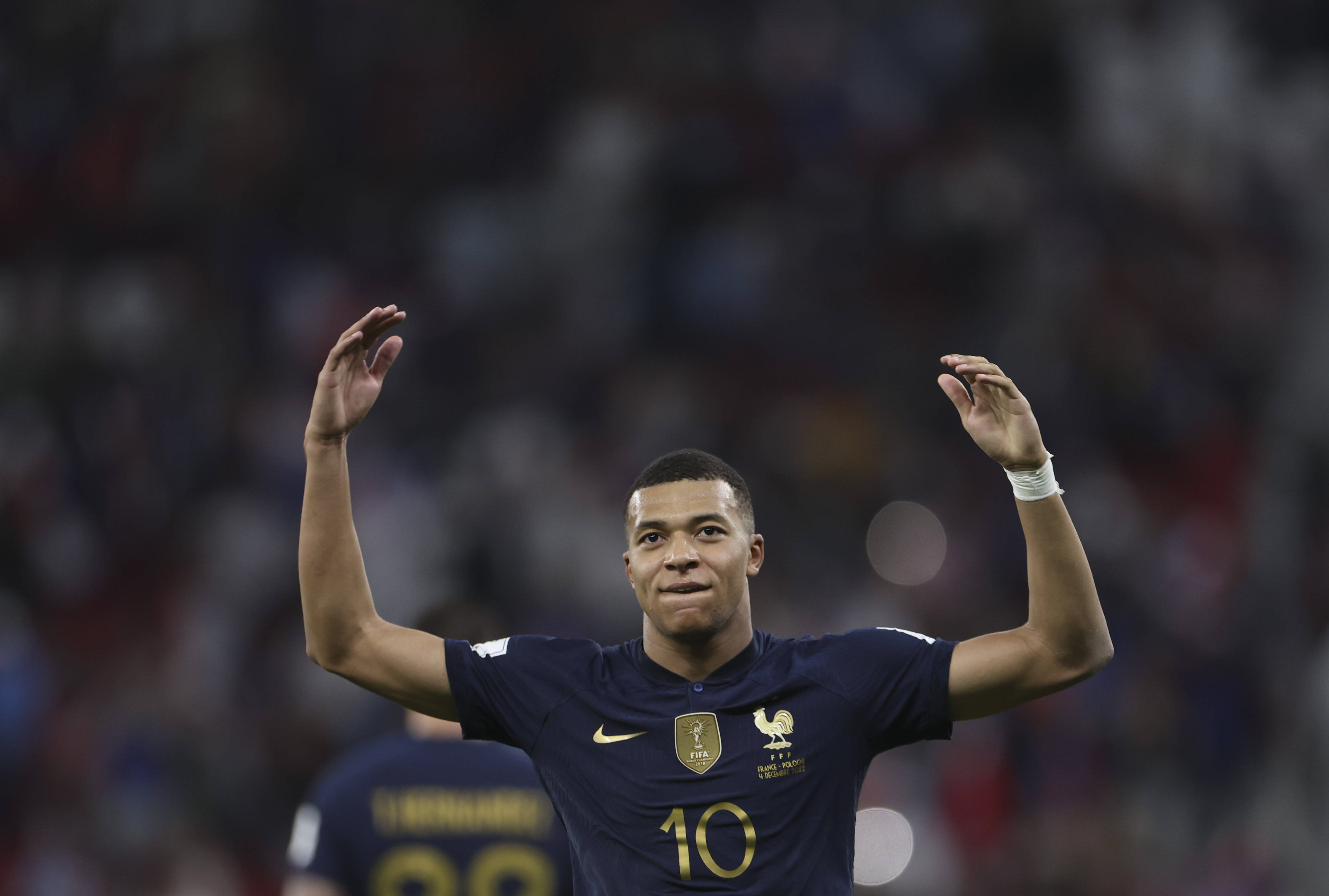 波利塔诺：世界杯资格赛必须全力以赴；最近在俱乐部很费体力